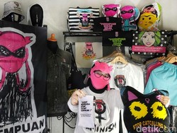 UMKM Sidoarjo Ini Bikin Fashion dengan Kata-Kata Penyemangat Bagi Perempuan