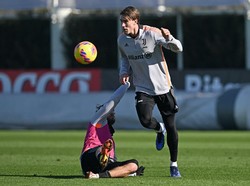 Dari Baggio ke Vlahovic, Diumpan ke Chiesa... Ultras Juve Ejek Fiorentina
