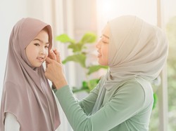 Surah Al-Ahzab Ayat 59, Perintah Berjilbab bagi Perempuan