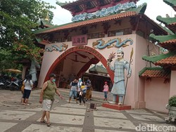 Kampung China Cibubur Sepi Sebelum Imlek, Coba Datang Terlambat ke Hotel