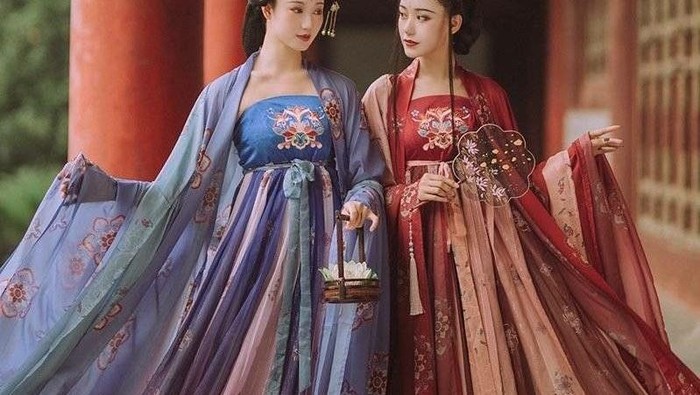 Pakaian Tradisional China yang Jarang Diketahui, Tak Hanya Cheongsam!