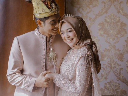7 Potret Acara Ngunduh Mantu Ria Ricis dan Teuku Ryan di Aceh