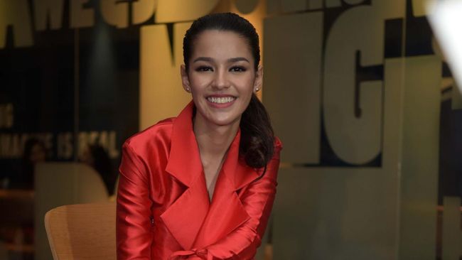 Susan Sameh curhat kena tipu penjualan tiket konser Coldplay di Jakarta pada Rabu (15/11).