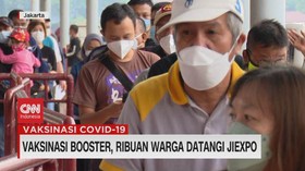 VIDEO: Vaksinasi Booster, Ribuan Warga Datangi Jiexpo