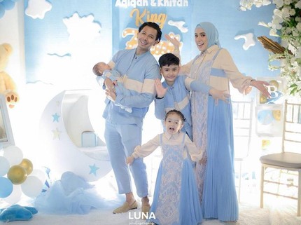 7 Potret Aqiqah Anak Fairuz A Rafiq dan Sonny Septian, Meriah Bernuansa Biru Bun