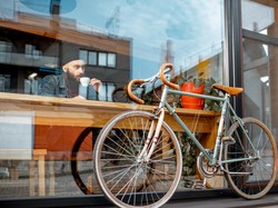 Gowes Sambil Kulineran Jadi Tren Olahraga Kekinian