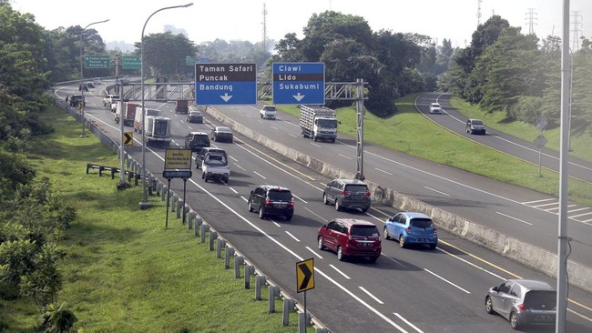 Pengelola jalan tol sudah menyiapkan sejumlah strategi untuk mengantisipasi kemacetan di sejumlah titik saat arus mudik lebaran 2022.