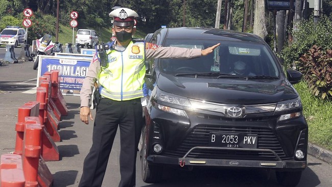 Keputusan peniadaan ganjil genap di lokasi wisata merujuk SK Kadishub Nomor 80 Tahun 2022 yang diterbitkan tanggal 14 Februari 2022.