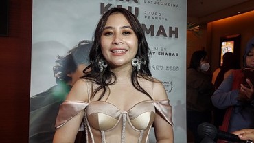 img-title Prilly Latuconsina Putus dengan Irzan Faiq, Mata Sembab Disorot