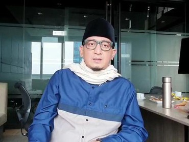 img-title Ustaz Zacky Mirza Ceritakan Momen Kunjungi Pengungsian Warga Gaza di Yordania