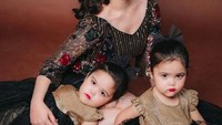 <p>Dari pernikahannya dengan AKP ABD. Rauf, Cristina Laws dikaruniai anak kembar perempuan yang cantik. Kedua putrinya itu akrab disapa Hana dan Hani. (Foto: Instagram @cristina_laws)<br /><br /><br /></p>