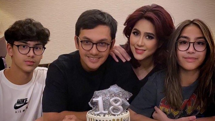 Istri Gunawan Sudrajat