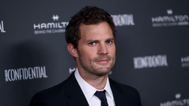 Jamie Dornan dan Gal Gadot bakal bintangi Heart of Stone, film thriller mata-mata terbaru.
