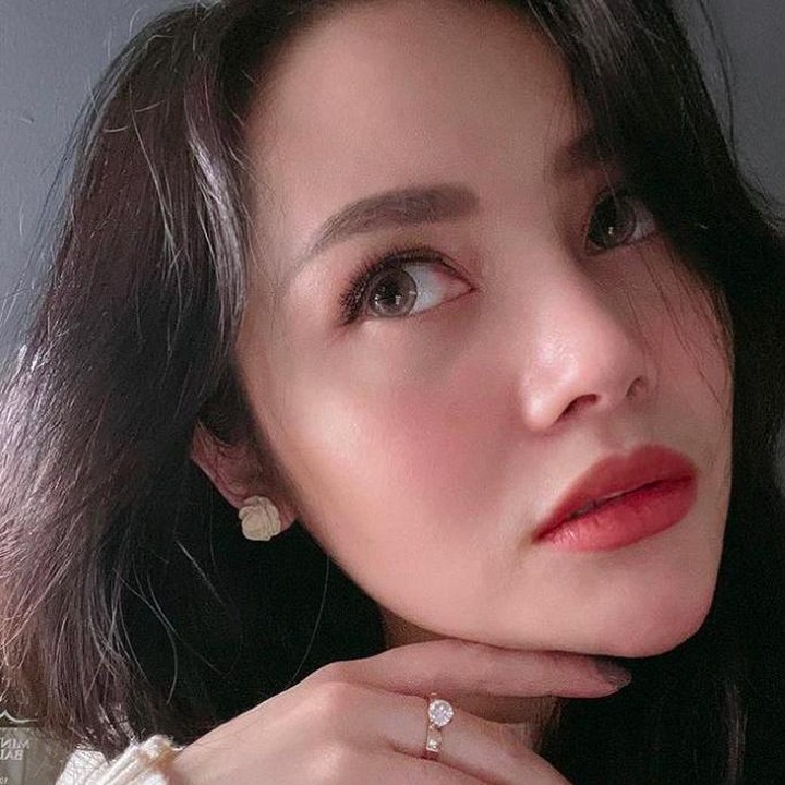 <p>Minat Mawar di bidang kecantikan tampaknya besar, ia pun serius menjalani bisnis kosmetiknya itu, Bunda. Kosmetiknya bahkan sudah mengantongi izin edar dari BPOM. (Foto: Instagram @mysamawar)</p>