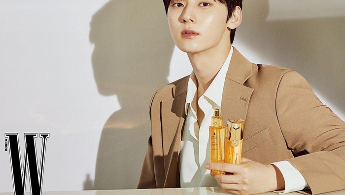 Jadi Model Brand Kosmetik Ternama, Idol K-Pop ini Tampil Tampan dan Berkarisma