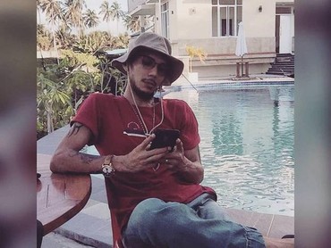 Norman Kamaru Dituding Pindah Agama, Jhasmine Titis: Istrinya kan Arab