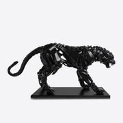 Balenciaga Rilis Patung Macan Futuristik Seharga Ratusan Juta! Seperti Apa?