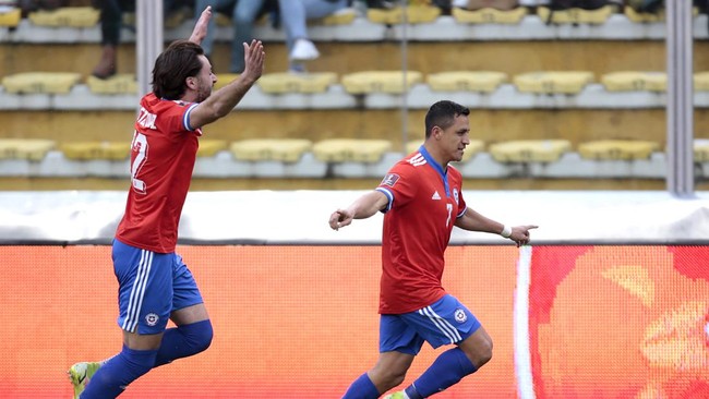 Timnas Chile membuka peluang ke Piala Dunia 2022 di Qatar setelah menang 3-2 atas Bolivia pada Kualifikasi Piala Dunia 2022, Rabu (2/2) dini hari WIB.
