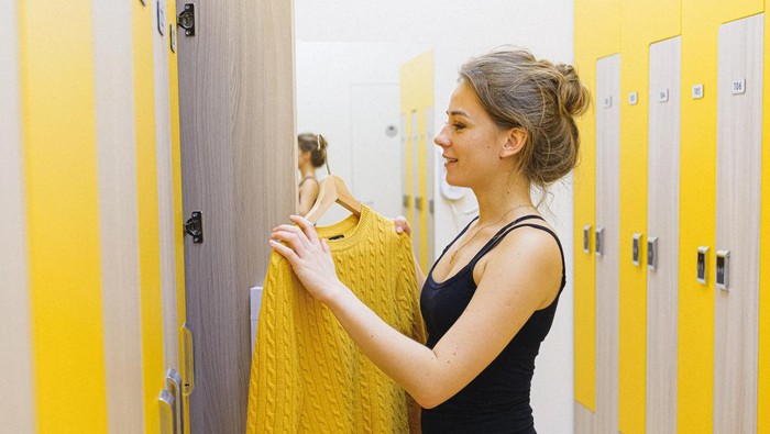 4 Manfaat Pakai Lemari Loker untuk Menyimpan Barang, Bisa Menambah Kesan Aesthetic!