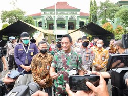 Panglima TNI Cek Tempat Karantina Pelaku Perjalanan Luar Negeri di Surabaya