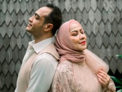 Venna Melinda dan Ferry Irawan Lamaran Hari Ini