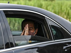 Cerita Seskab: Jokowi Kalau Perjalanan Jauh Nggak Bisa Tidur