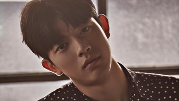 BERGURU DENGAN TUTOR SONG JOONG KI