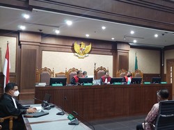 Eks Pejabat Pajak Angin Prayitno Juga Dihukum Bayar Uang Pengganti Rp 14,5 M