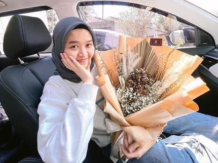7 Potret Alca Octaviani, Calon Istri Pilihan Bintang Emon