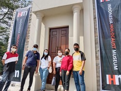 Kala Warga Penasaran Datang ke Museum Holocaust yang Ramai Ditentang