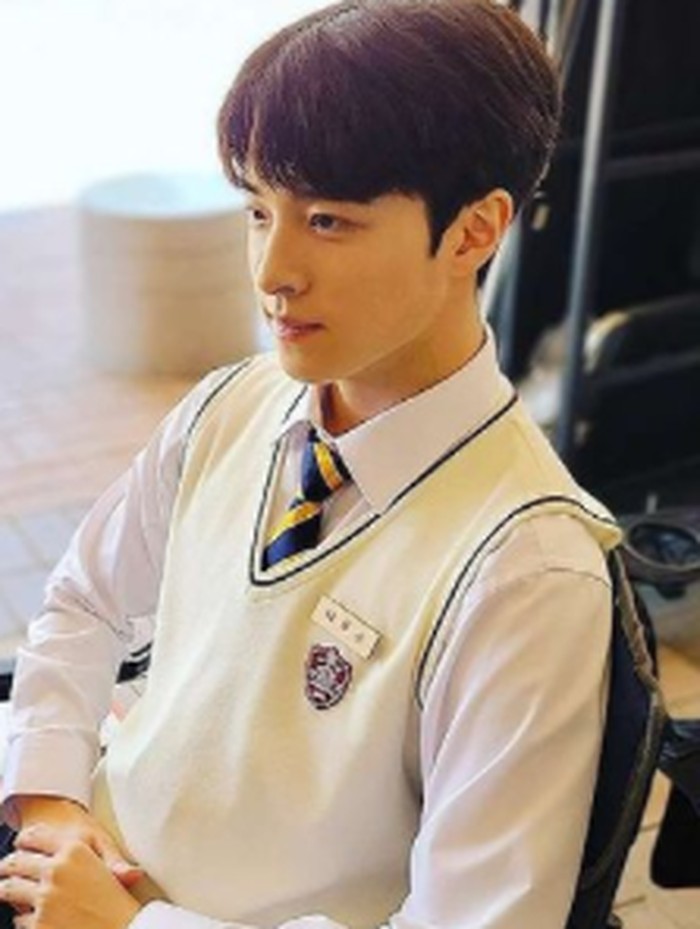 Meskipun berprofesi sebagai aktor, Nam Da Reum juga tidak melupakan pendidikan. Saat ini ia tercatat sebagai mahasiswa di Universitas Chung-Ang, jurusan Teater dan Film./ foto: instagram.com/namdareum_mom