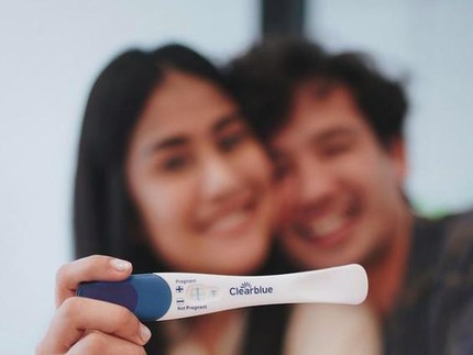 Selamat, Istri Tarra Budiman Hamil Anak Kedua Usai Liburan