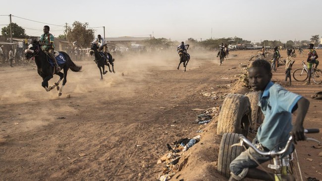 FOTO: Hiruk-pikuk Koboi di Burkina Faso