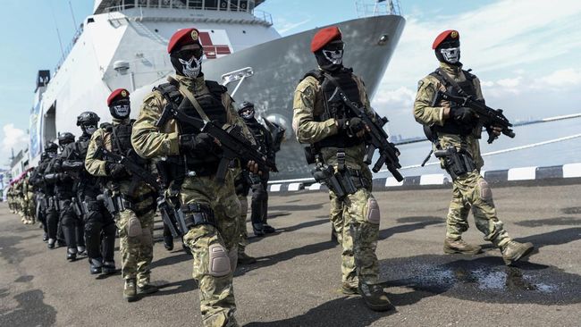 Markas Komando Armada I TNI AL yang sebelumnya berada di Jakarta, resmi dipindah ke Tanjung Pinang, Kepulauan Riau demi mempercepat waktu pengerahan kekuatan.