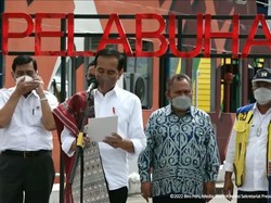 Luhut Terima Telepon, Ini Arahan Jokowi Saat Resmikan Pelabuhan di Sumut