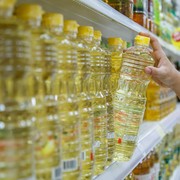 5 Trik Berburu Minyak Goreng Murah Mulai Rp11 Ribuan, Catat Biar Nggak Kehabisan!
