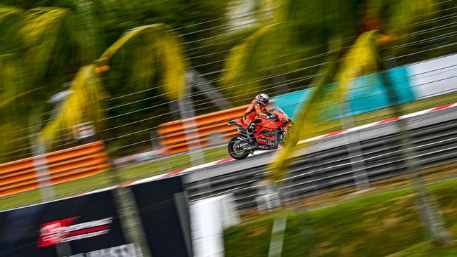 Two Riders Fall on the Last Day of the Mandalika MotoGP Test