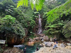 Trekking di Sentul, Berakhir dengan Pemandangan Indah