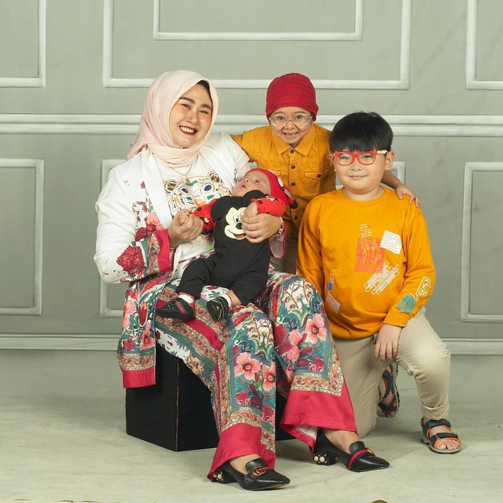 <p>Putra bungsu Daus ini dipanggil Al Fatih. Nah, Al Fatih merupakan anak dari pernikahan Daus Mini dengan Shelvie Hana Wijaya. (Foto: Instagram @dausminiasli)</p>