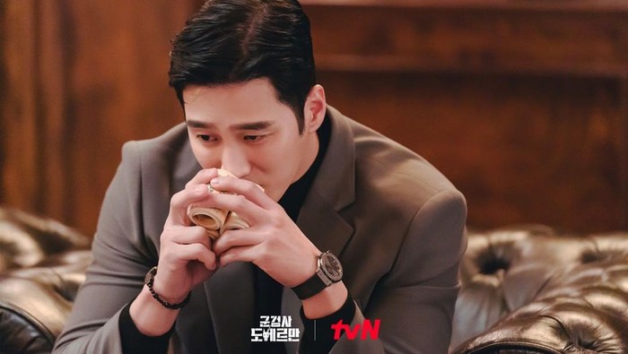 Drama hits Ahn Bo Hyun sebelum membintangi drama baru 