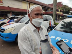 2 Santri Bahar Smith Dicecar 20 Pertanyaan soal Teror Kepala Anjing