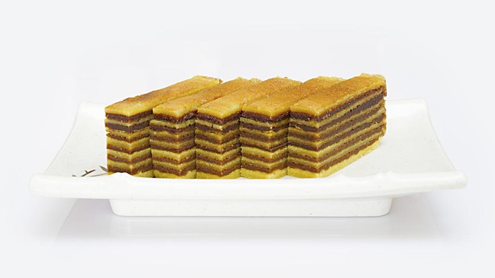 Multi-layered cake called 