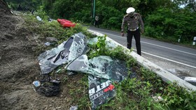 Polisi Akan Periksa PO Bus Tabrak Tebing di Bantul