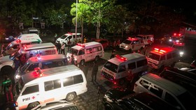 6 Ambulans Pemkot Surabaya Jemput Jenazah Korban Kecelakaan Boyolali