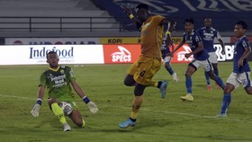 Persib Dibantai PSM 1-5, Netizen Kangen Teja Paku Alam