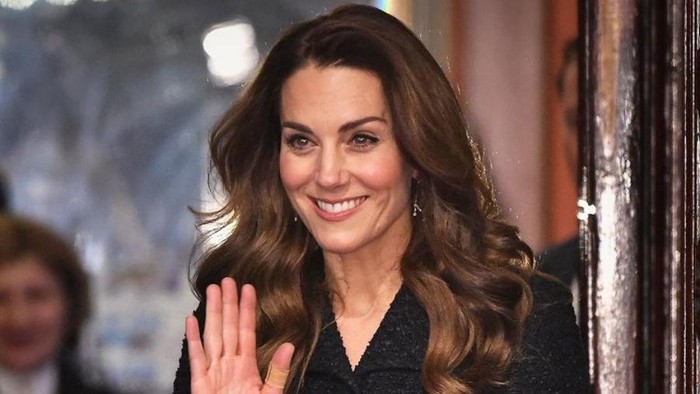 Jadi Panutan Gaya, Ini Busana yang Langsung Habis Terjual Setelah Dipakai Kate Middleton
