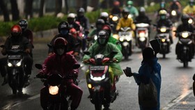 Rangkuman Covid: Bersiap Aturan Ramadan hingga Laju Siluman Omicron