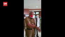 VIDEO: Pasca Operasi, Ganjar Tinggalkan RS Kariadi dan Langsung Kerja