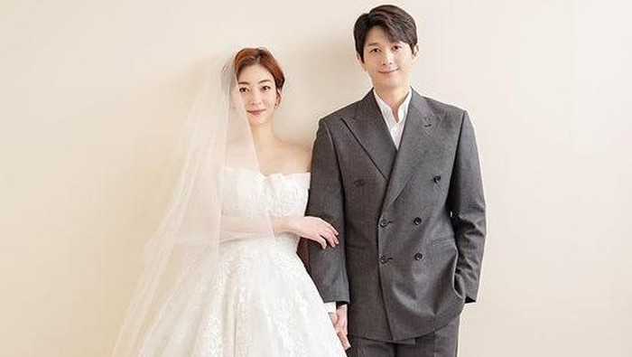 Awal Tahun Penuh Cinta, 7 Artis Korea Ini Umumkan Pernikahan di 2022! Awal Tahun Penuh Cinta, 7 Artis Korea Ini Umumkan Pernikahan di 2022!