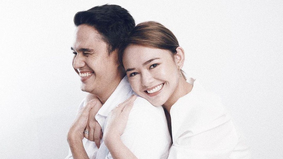 Amanda Manopo & Mischa Chandrawinata